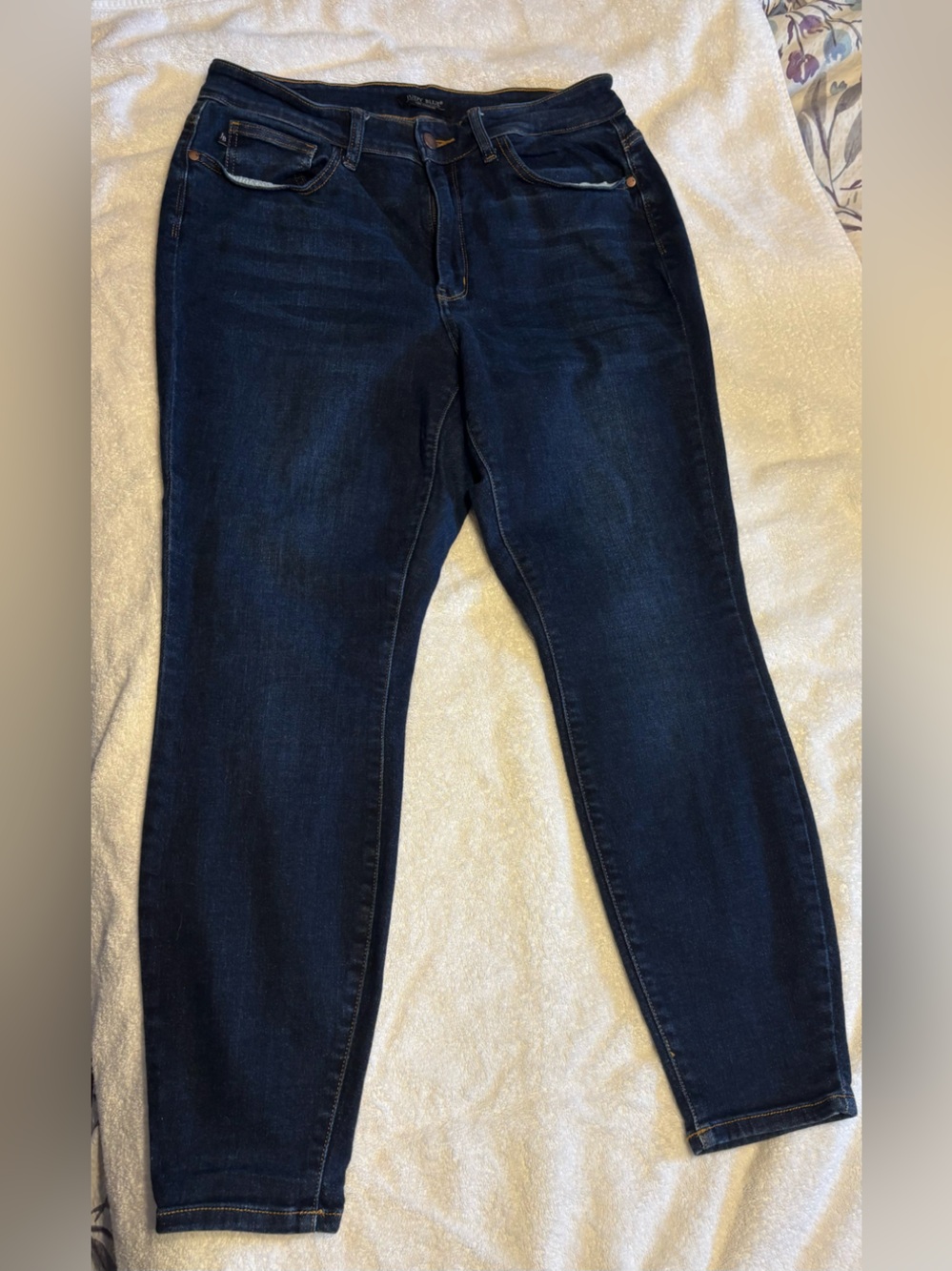 Judy Blue Dark Indigo Skinny Jeans